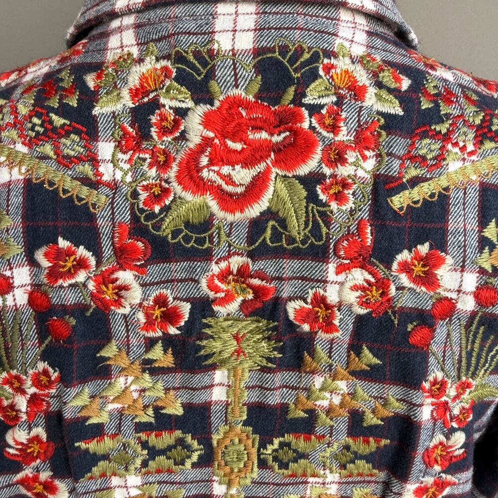 Grace in LA Embroidered Western shirt - Blue Plaid Boho Floral Cowgirl Size S - Picture 15 of 15